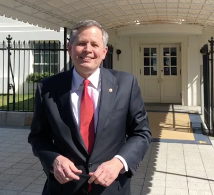 Daines Outside WH